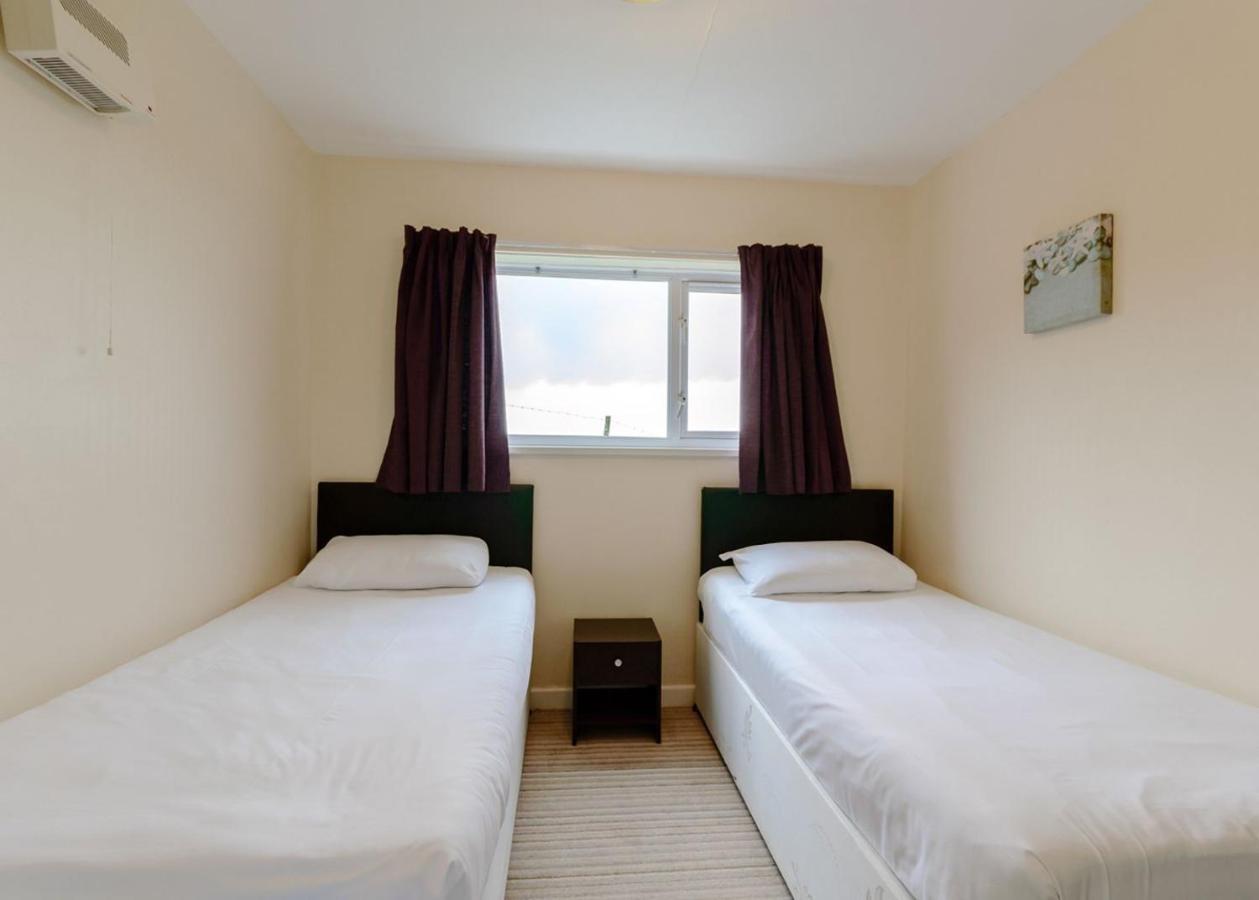 Henfynyw Upper Gilfach Holiday Park מראה חיצוני תמונה